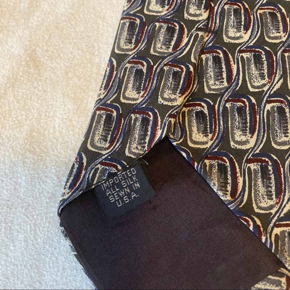 FREE IF BUNDLED Brandini Neck Tie Green & Cream Geometric 100% Silk One Size EUC - Picture 5 of 6